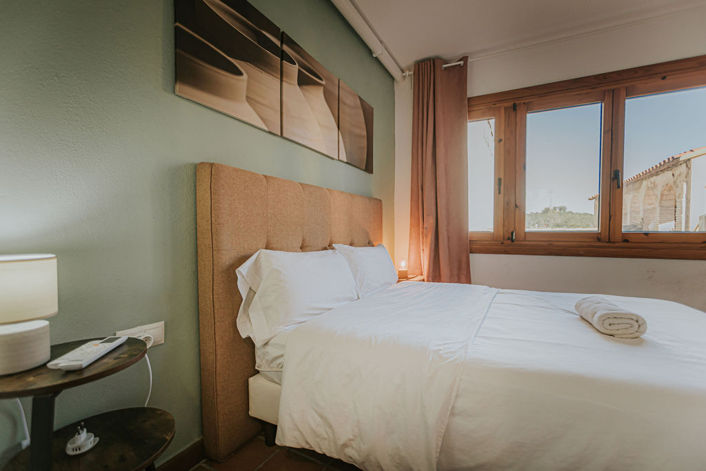 Habitaciones cerca de Barcelona en L’Olivera Casa Rural – vista 5
